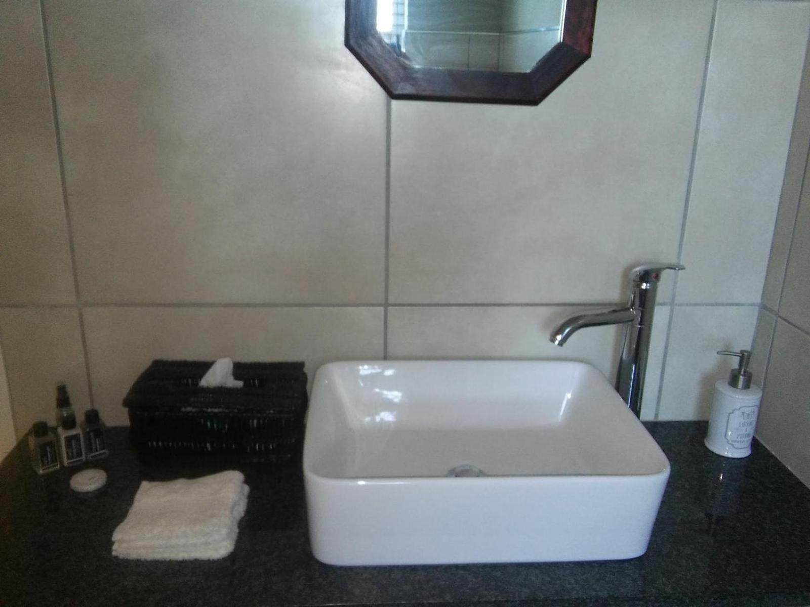 Dolphin View Guesthouse Jeffreys Bay Exterior foto