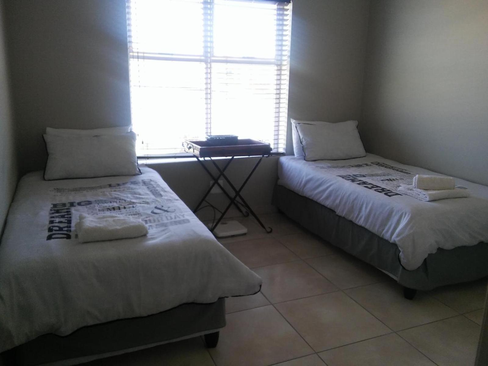 Dolphin View Guesthouse Jeffreys Bay Exterior foto